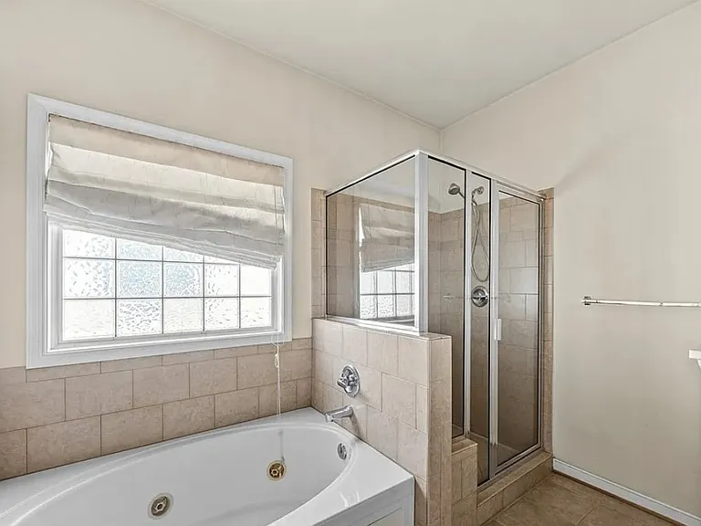 14537 Sailboat Cir — Photo 9