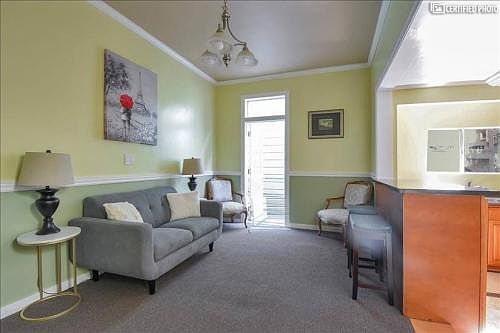 3rd image of 1368 San Bruno Ave