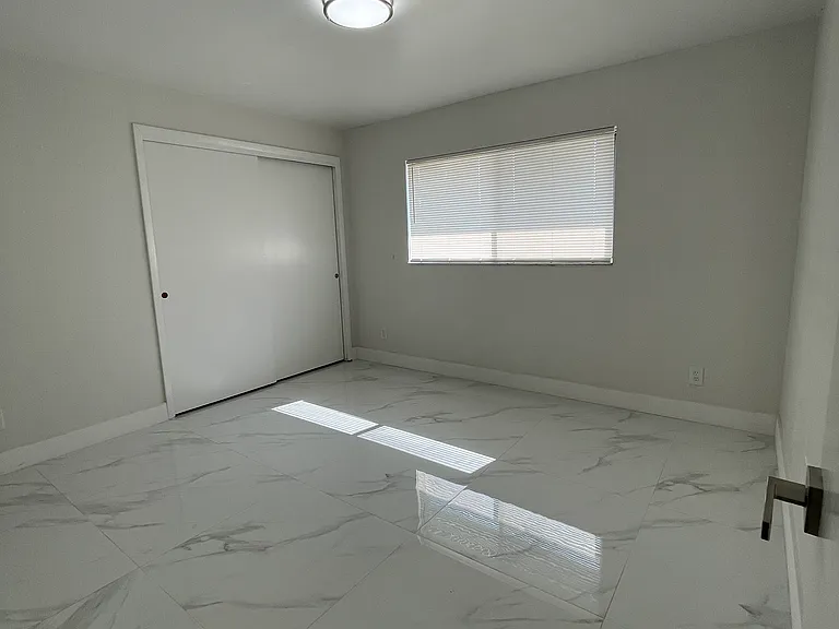 4351 Orange Grove Blvd — Photo 17