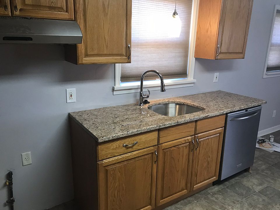 New kitchen granite tops 