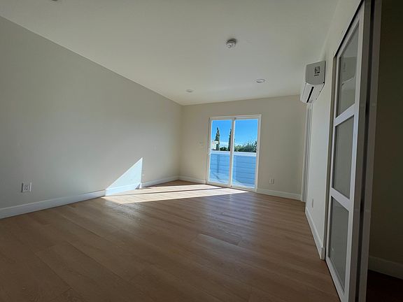 5th image of 4863 Fairport Way #4865