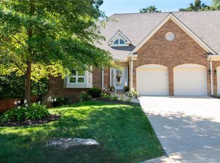 8711 Grants Log Cabin Ln, Saint Louis, MO