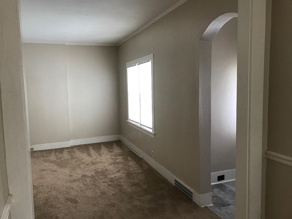 1st image of 14 Kinsley St #14A
