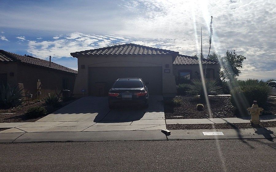1st image of 473 W Calle Sombra Linda