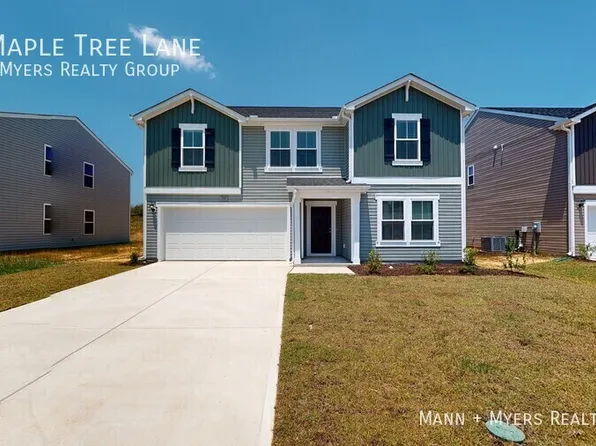 135 Maple Tree Ln, Clayton, NC 27527