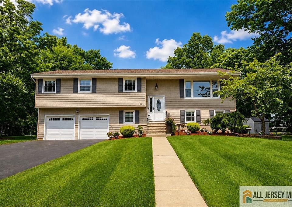 1st image of 505 Halsey Rd