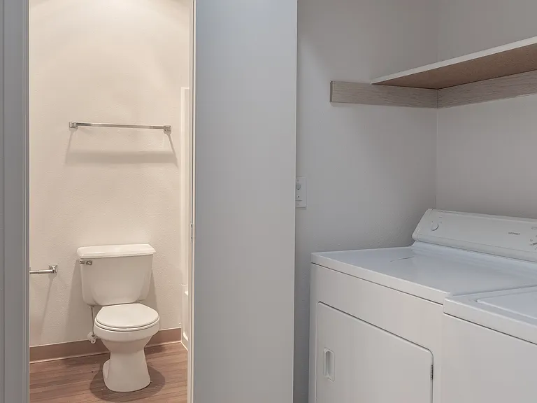 Landmark Apartments - Beaverton Oregon