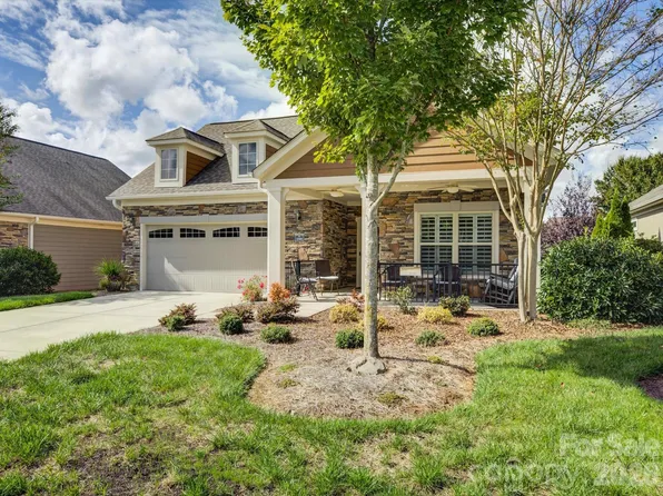 1288 Restoration Dr, Waxhaw, NC 28173