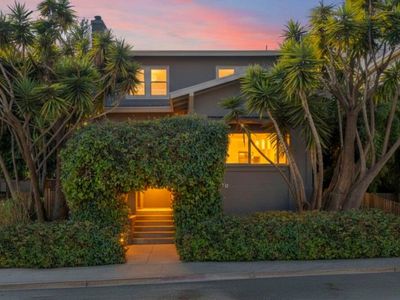 353 Santa Clara Ave, Oakland, CA, 94610