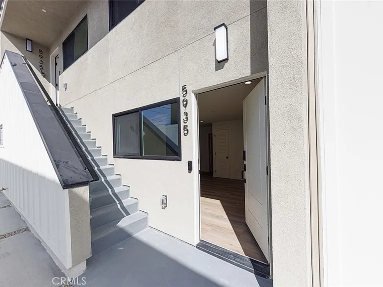 5933 Comey Ave #3 — Photo 7