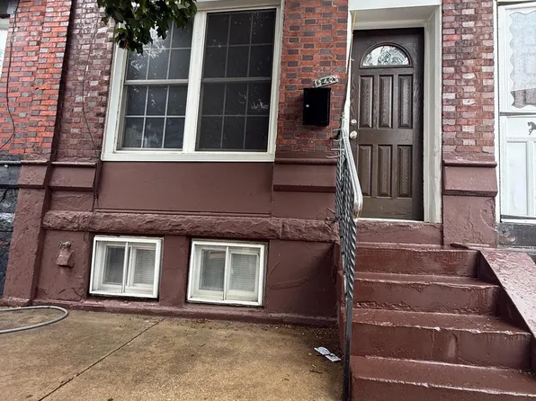 342 Gladstone St, Philadelphia, PA 19148