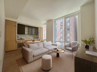 135 E 47th St #9C, New York, NY 10017