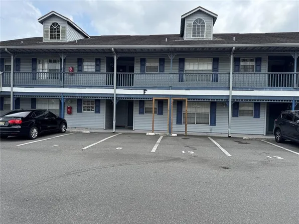 313 Dirksen Dr APT F7, Debary, FL 32713