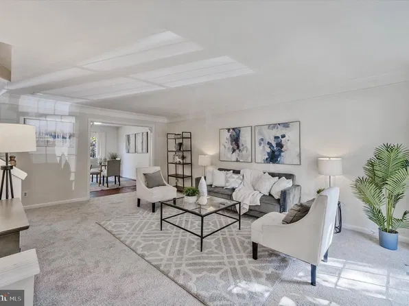 20980 Tobacco Sq, Ashburn, VA 20147
