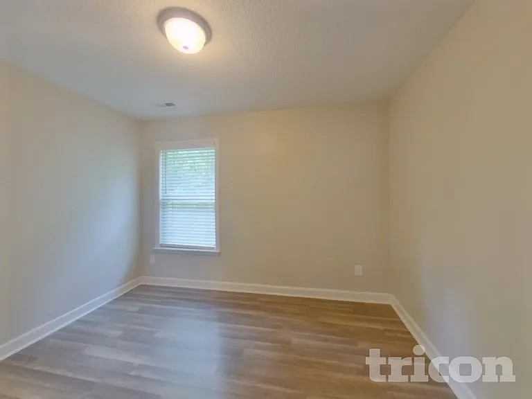 456 Blairwood Ct — Photo 11