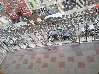 Rented by Apple Exclusive Realty Inc