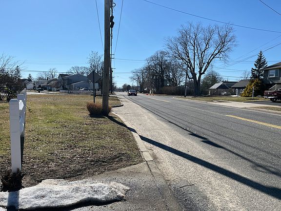 4th image of 399 New York Ave