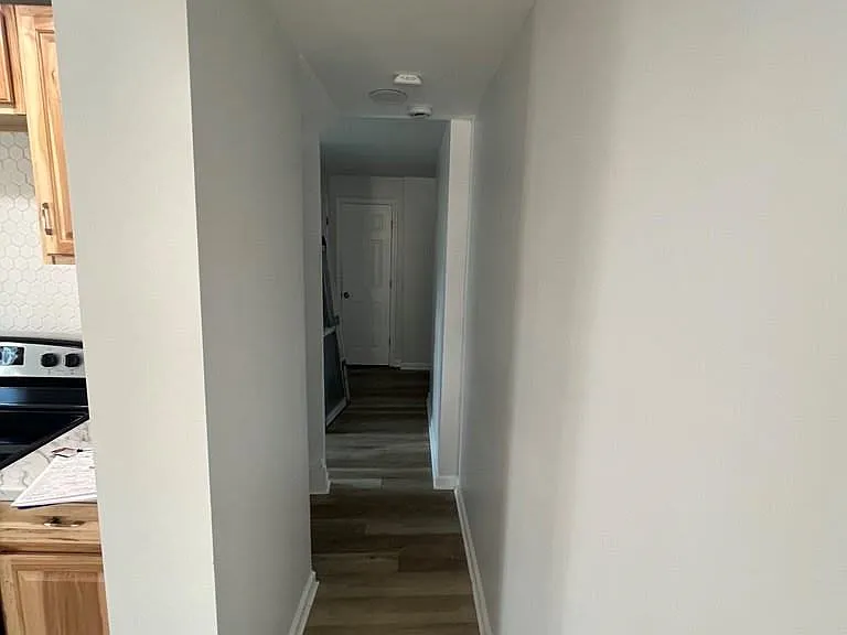 307 Market St #2 — Photo 8