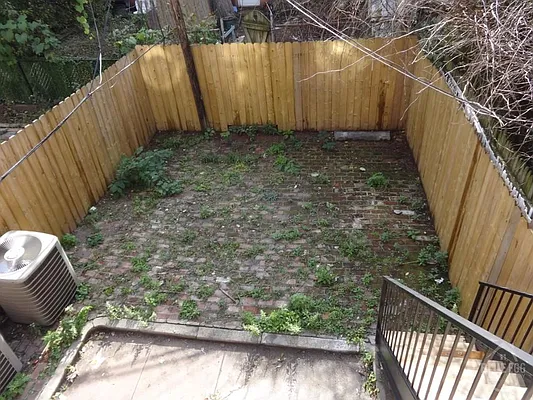 Rented by Blue Egg Realty Corp | media 23