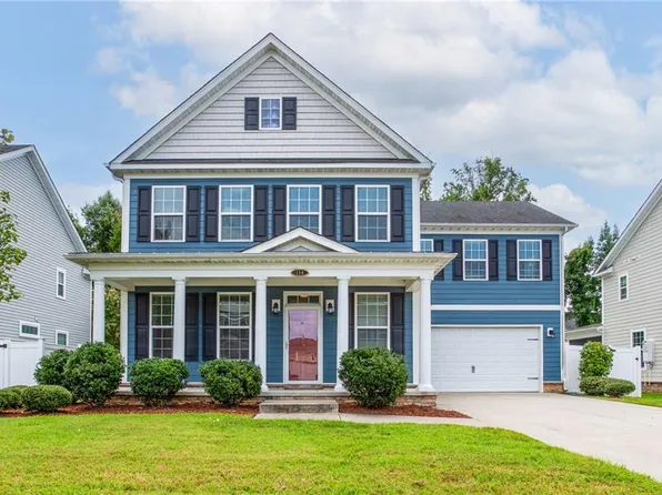 114 Farrand Dr, Suffolk, VA 23434