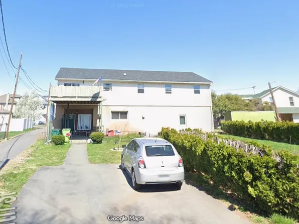 932 4th St, West Pittston, PA 18643