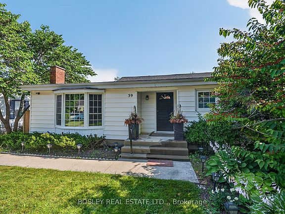 2nd image of 39 Platoff St