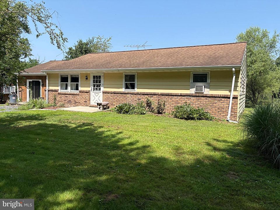 1st image of 433 Plainview Rd