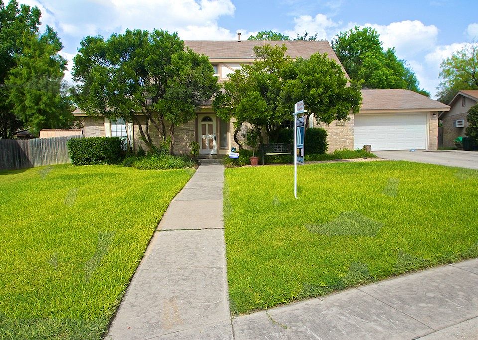 1st image of 8706 Welles Dale Dr