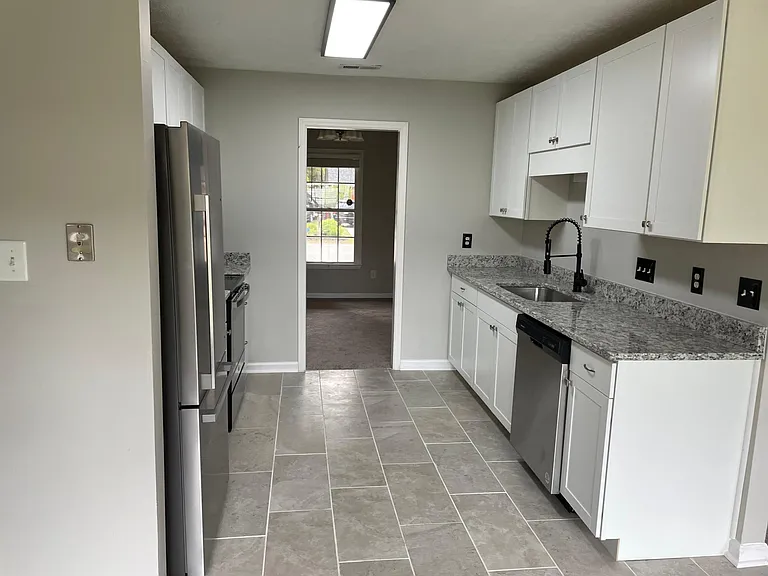 5503 Heather St — Photo 10