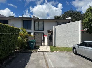 7106 SW 112th Pl, Miami, FL 33173