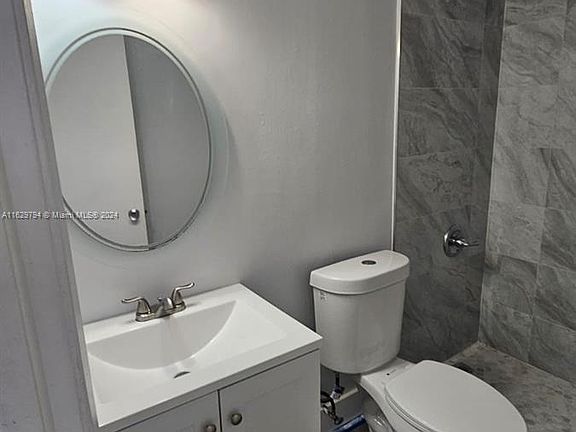 4th image of 8321 NW 7th St #1-402
