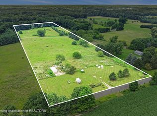 5818 S Stine Rd, Olivet, MI 49076