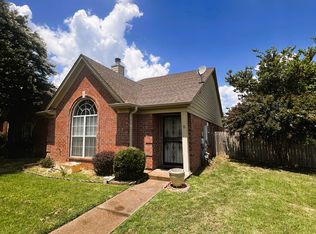 6900 Wrigley Dr, Cordova, TN 38018