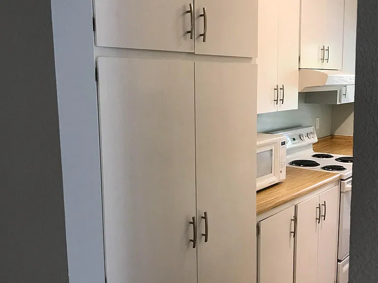 2600 Laguna Cir #E — Photo 15
