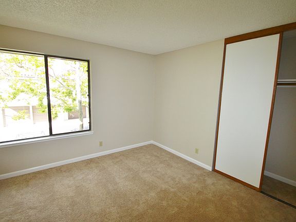 4th image of 22139 Castille Ln APT 50