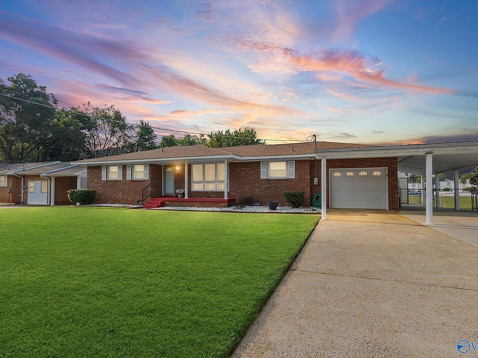 1st image of 3811 Saturn Dr SW
