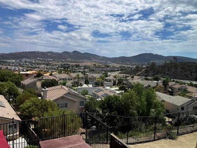 717 Helmsdale Rd, San Marcos, CA, 92069