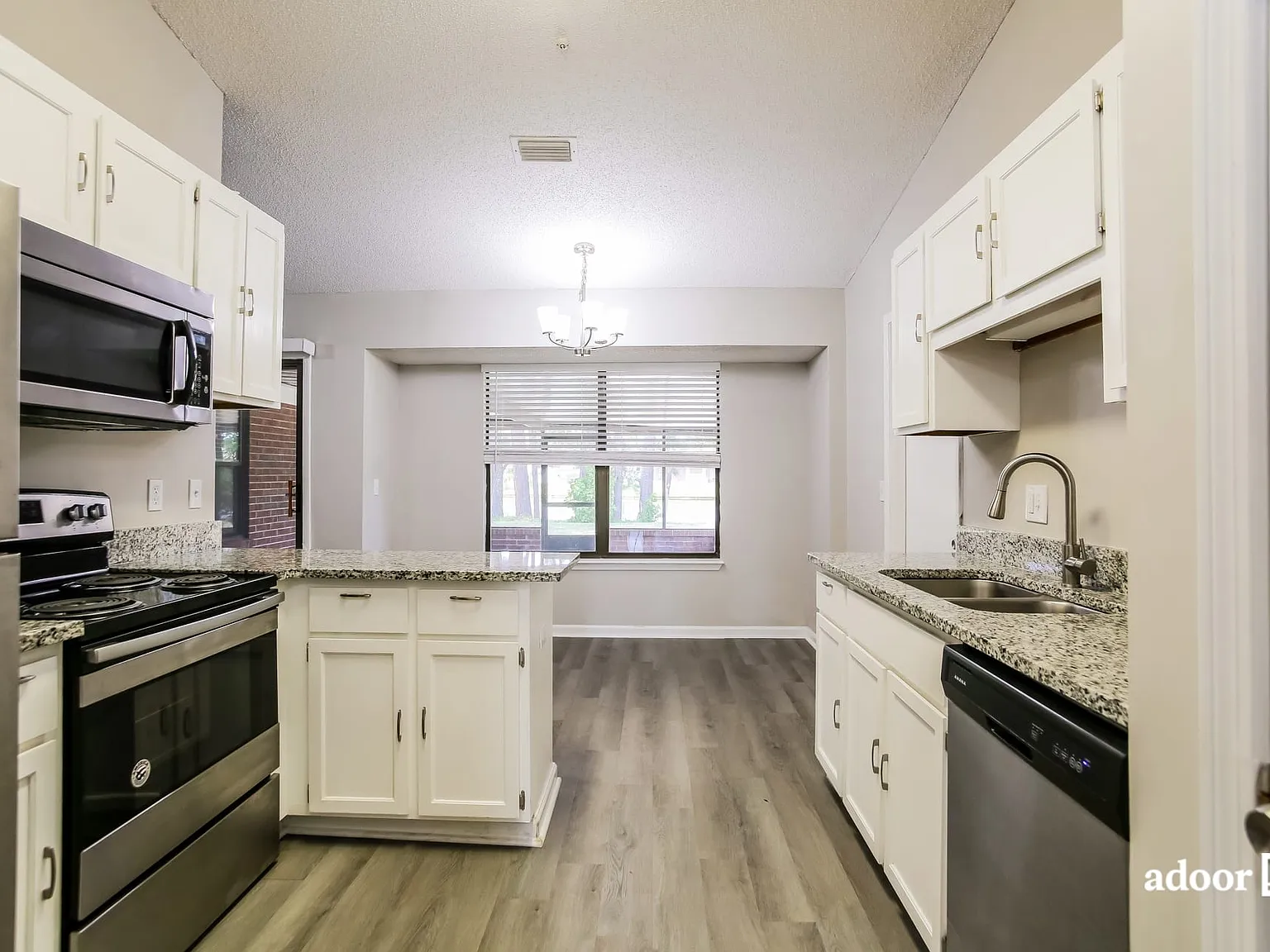 3 bed, 2.0 bath, 1744 sqft, $1,845 — Photo 3