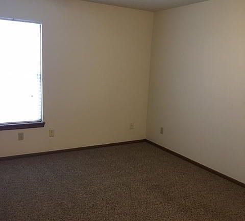 5th image of 6233 Apricot Ct