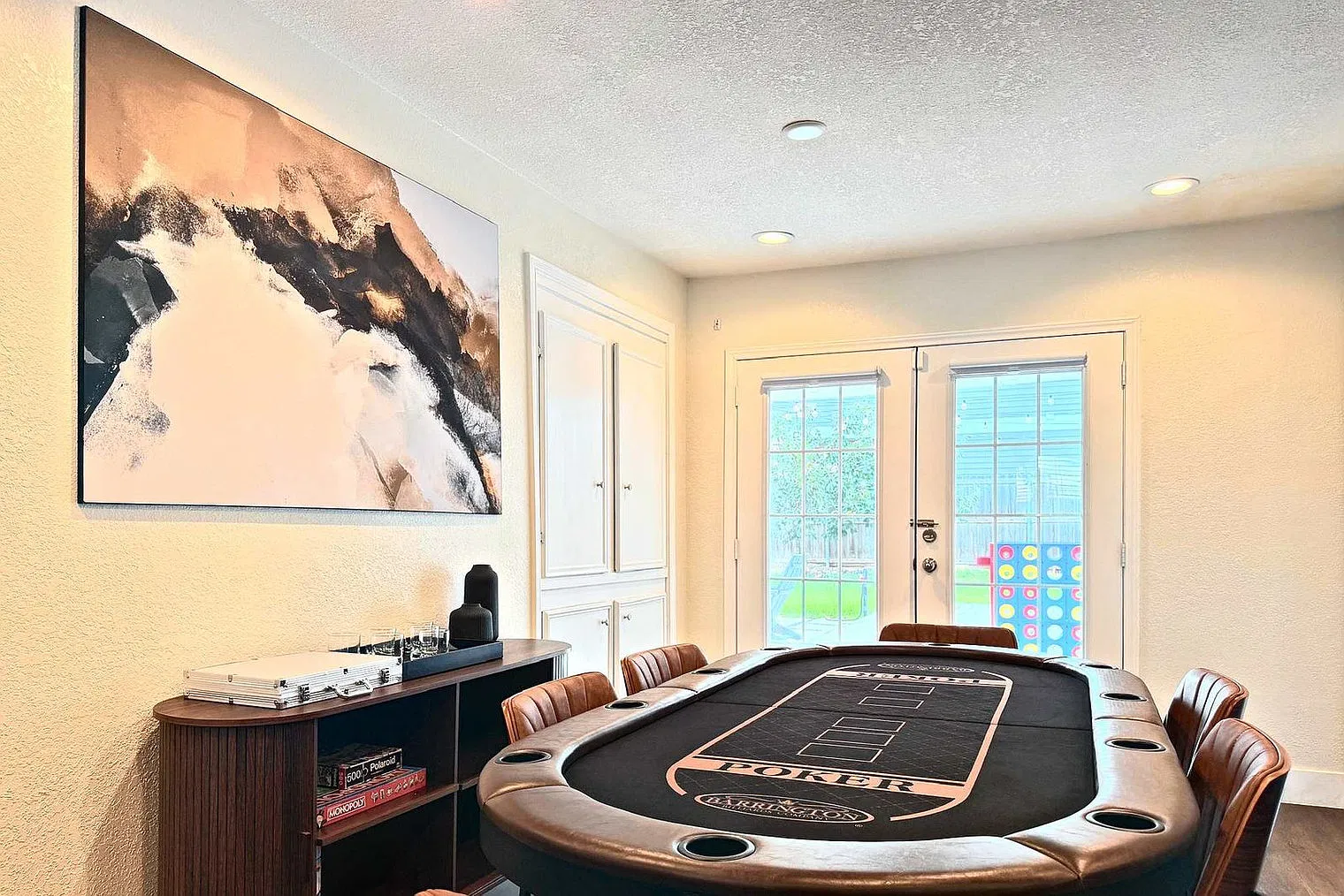 3 bed, 2.0 bath, 1797 sqft, $6,200 — Photo 4