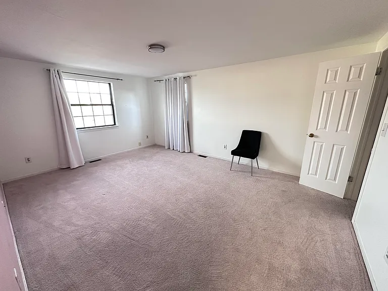 1891 Vine Way Dr #32 — Photo 11