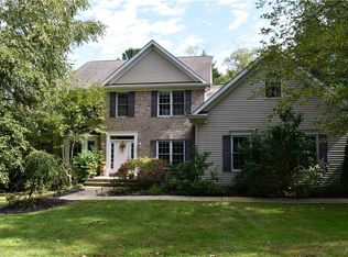 11145 Beechnut Ln, Chardon, OH 44024