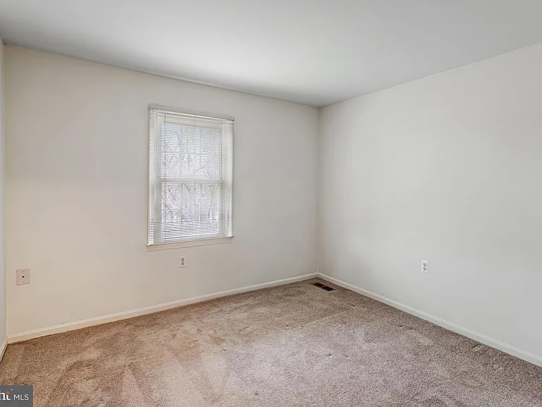 11337 Cromwell Ct — Photo 18