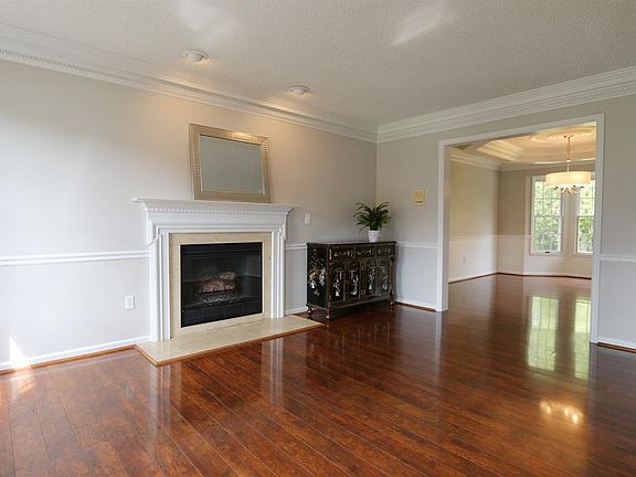 5th image of 7908 Tabard Ct