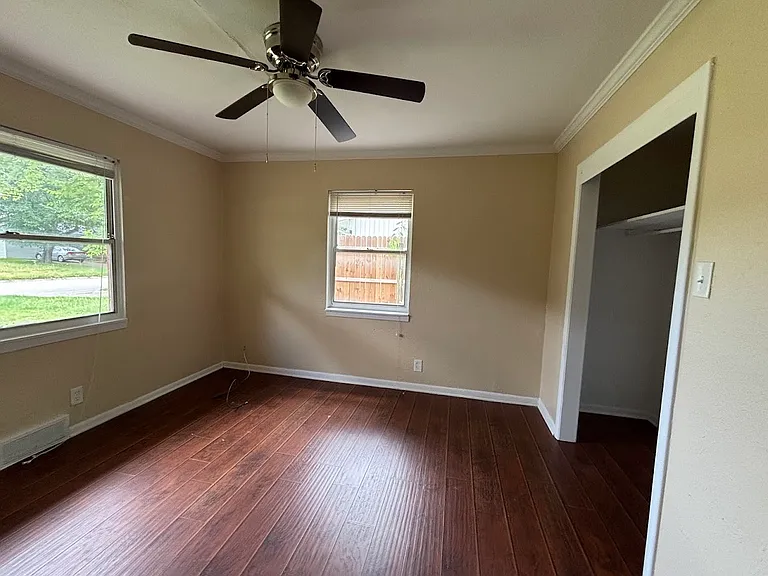 408 Maple St — Photo 6
