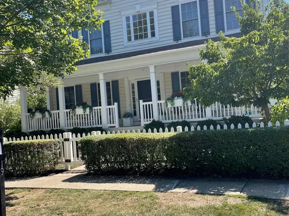 19 Croft Dr, Fountainville, PA 18923