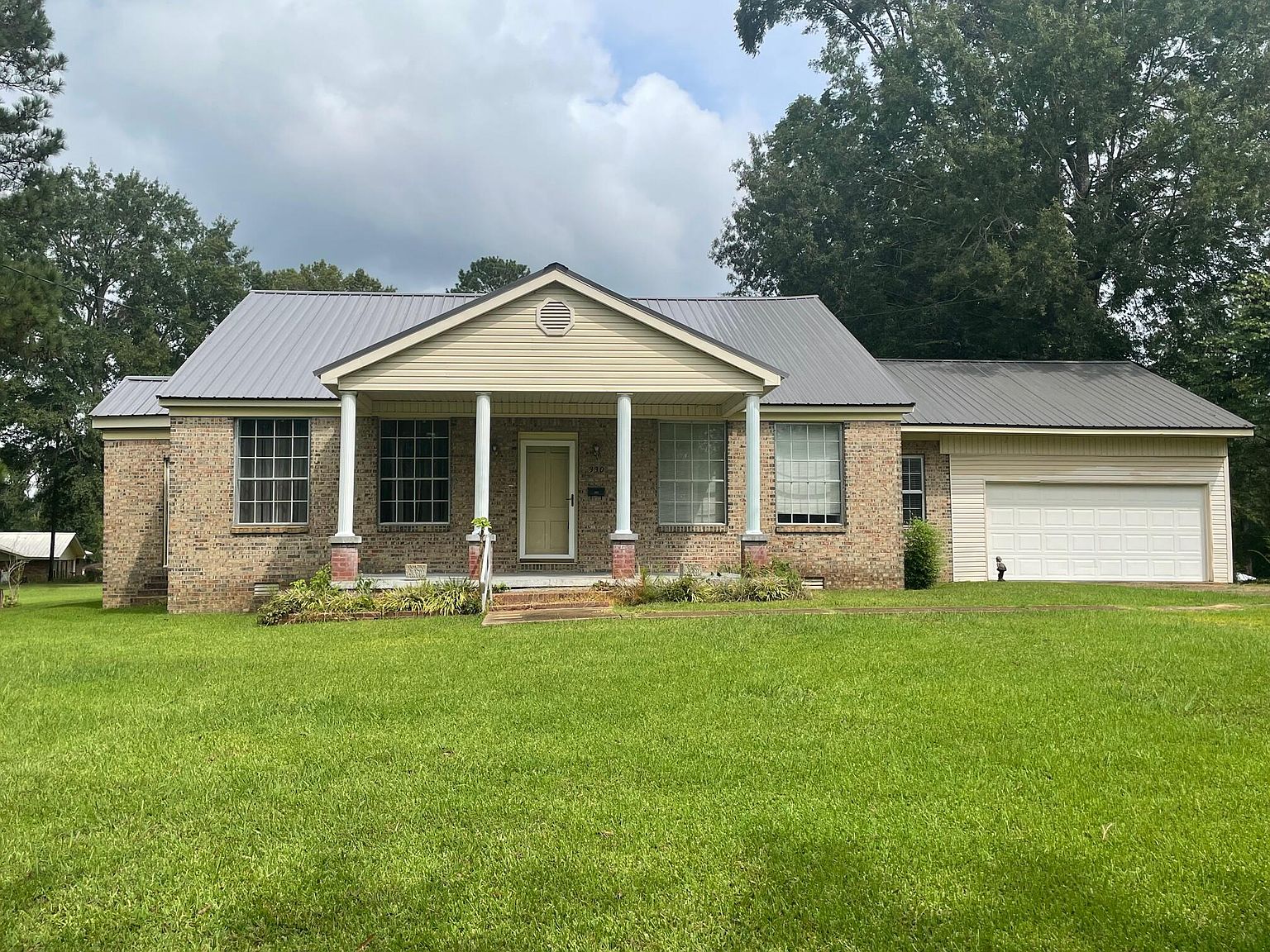 330 W Lee St, Baldwyn, MS 38824 Zillow