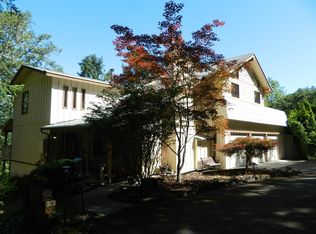 2101 Hamilton Ln, Grants Pass, OR 97527