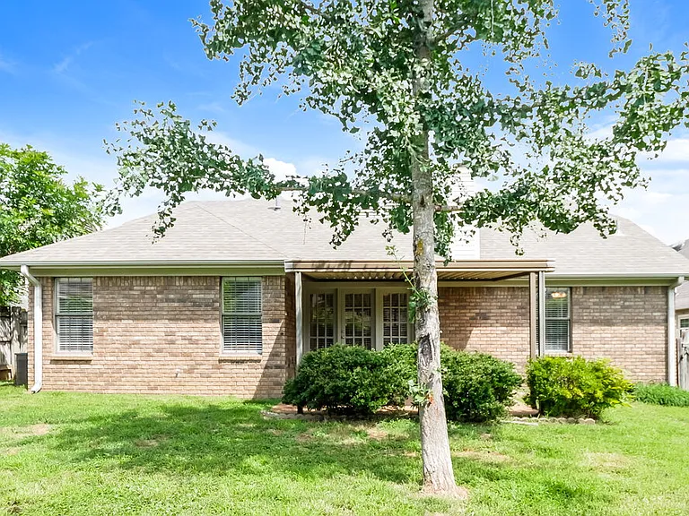7481 Gingerhill Ln — Photo 15
