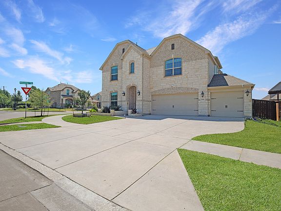 3rd image of 7597 Sanctuary Dr